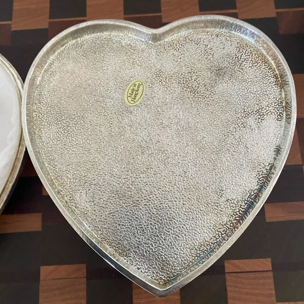 Vintage Silver Heart Ring Gold Bow Accent Decor Jewelry/Trinket Regency 5”L 2”H
